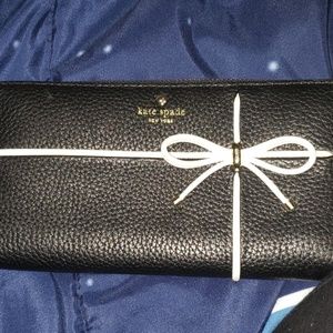 Kate spade New York wallet